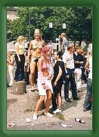 Berlin-LoveParade-2003-07 * 415 x 600 * (56KB)