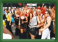 Berlin-LoveParade-2003-30 * 800 x 557 * (73KB)